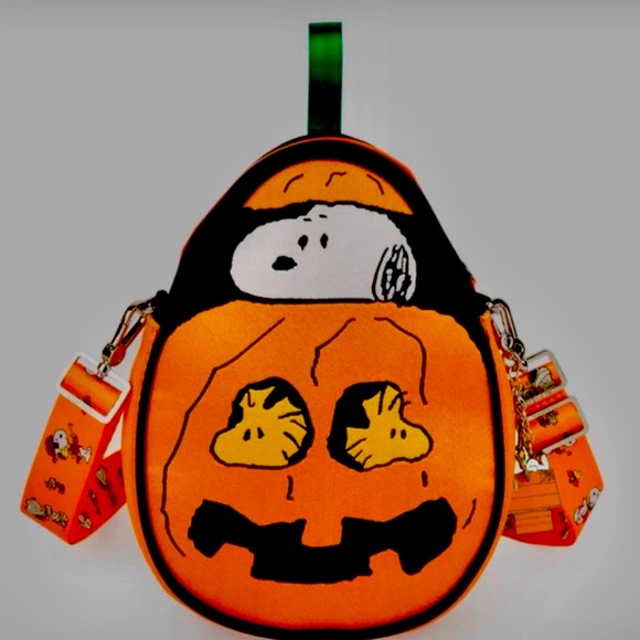 Harveys Handbags - Harvey’s Seatbelt Snoopy Halloween Bag